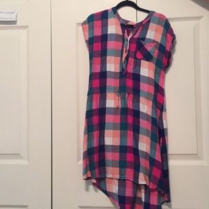 A plaid button up dress, for kids!